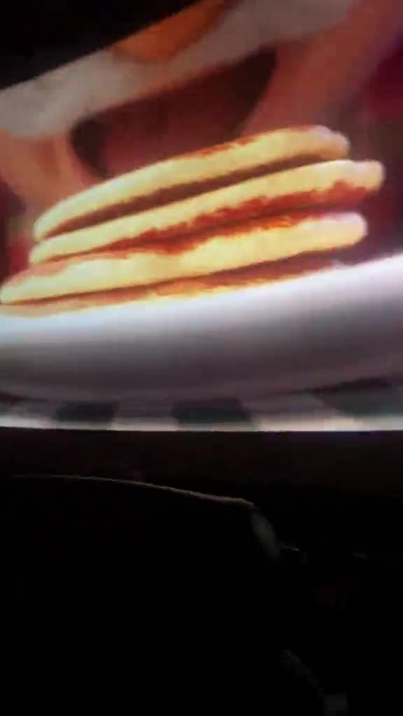 Ian-must-had-been-the-loudest-kid-at-the-theater-t7232842173123792171-h264_540p_354578-0.mp4