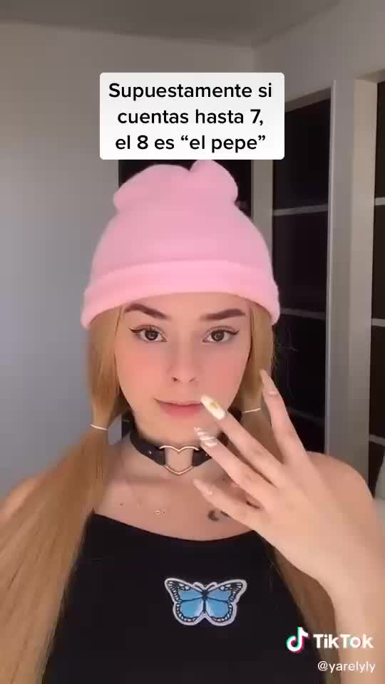 Yarelyly-Shorts-3.mp4