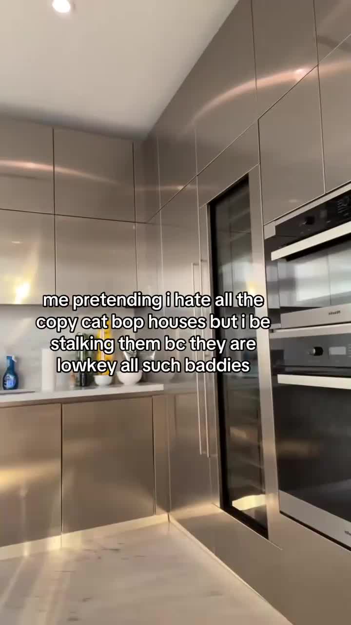 8f993c03445d3b140bda99292fc30df7.mp4