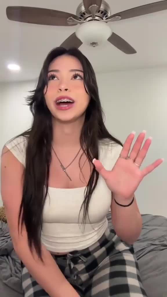 ececd06e51bed492e4abc2e90f3636ab.mp4