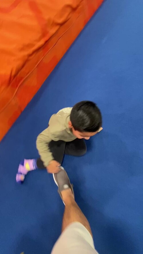 c8c67af0cce4a592dd0d4e44f61755ad.mov