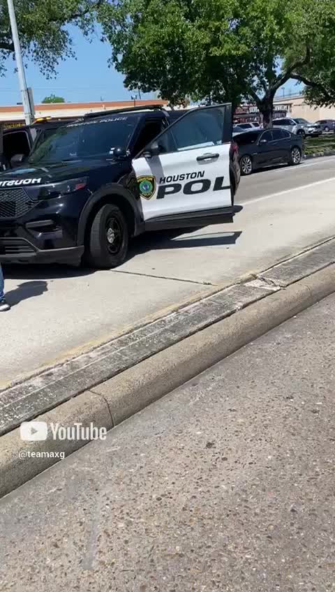 1782af39e4d6d85587ac4490c33634f6.mp4