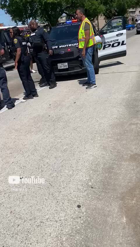 9f4408065eb7180c2e2216af42f7886c.mp4